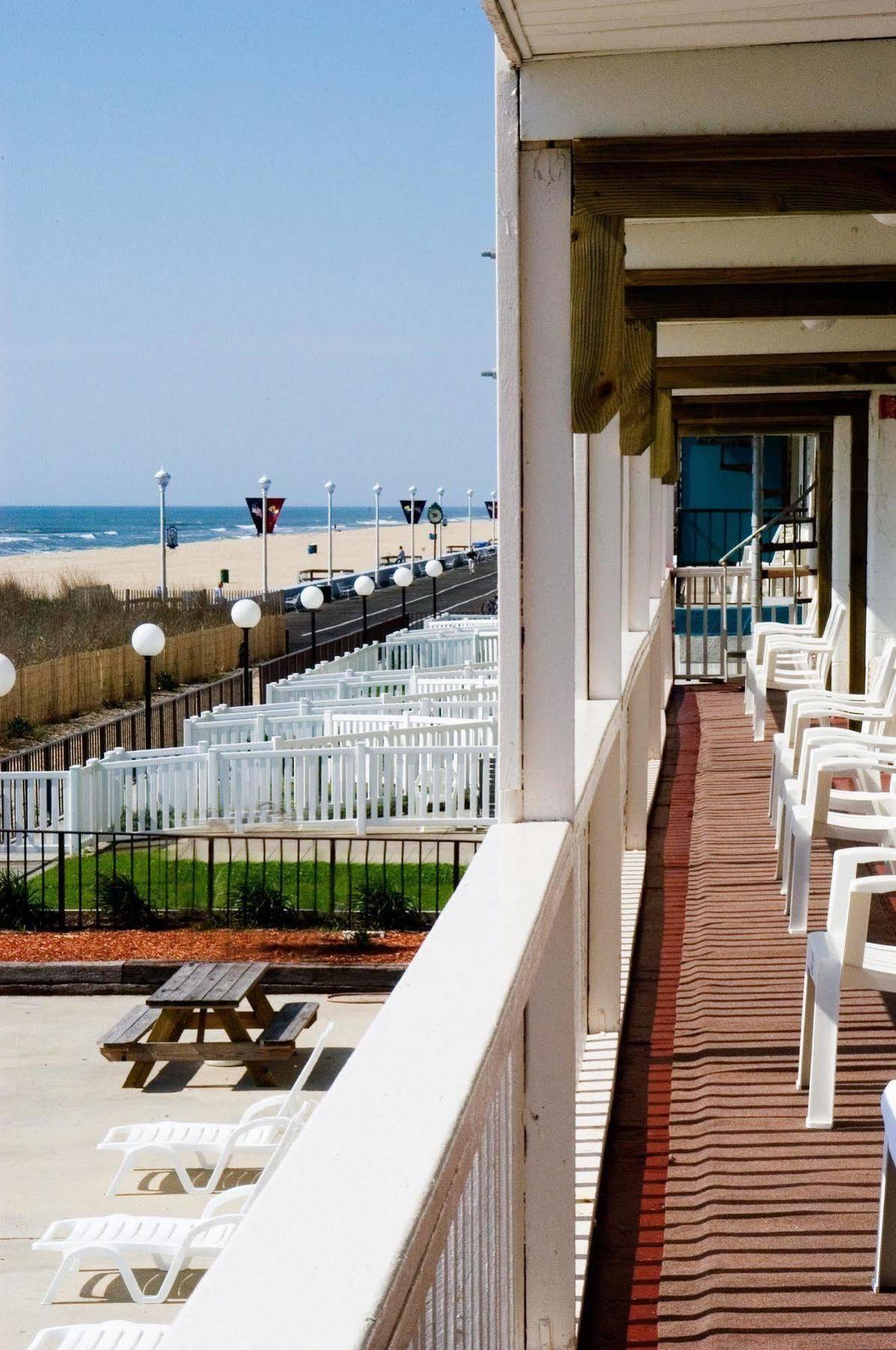 Seabonay Oceanfront Motel Оушен-Сіті Екстер'єр фото